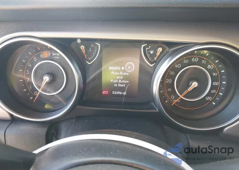 2020 Jeep Wrangler Unlimited Sport S 4X4 z USA, uszkodzony, nr VIN 1C4HJXDN5LW204292